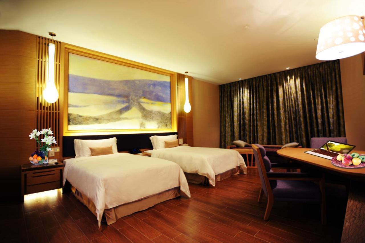 Huidong Regal Palace Resort Exterior photo